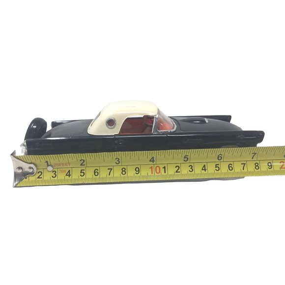 Vintage 1957 Chevy Convertible Diecast Car - Black Body, White Top - Classic Car - Picture 9 of 12